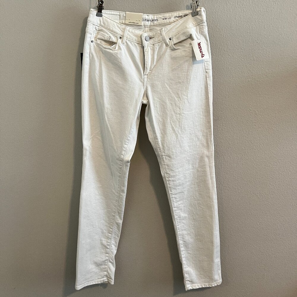Calvin Klein Jeans - Sz 30 (NWT)